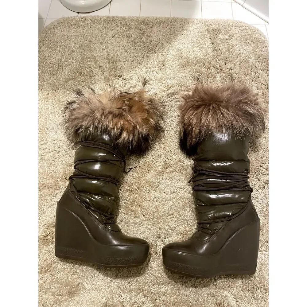 Moncler Nylon Fur Trim Lace-Up Boots - size 6 | US6, IT36 - Mocha Brown Green